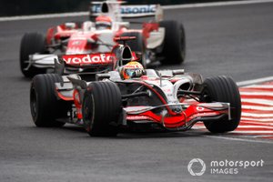 Lewis Hamilton, McLaren MP4-23 Mercedes