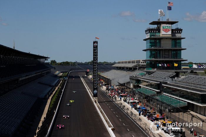 Jack Harvey, Meyer Shank Racing Honda, Tony Kanaan, A.J. Foyt Enterprises Chevrolet, Dalton Kellett, A.J. Foyt Enterprises Chevrolet