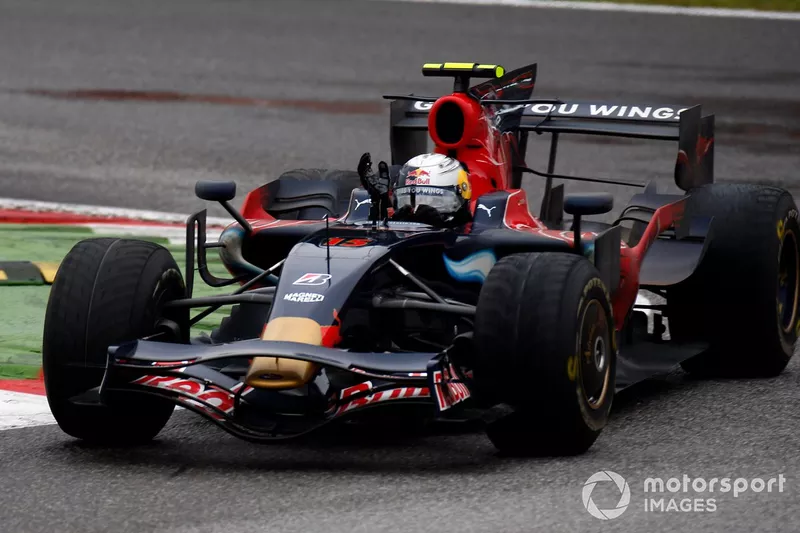 Race Winner Sebastian Vettel, Toro Rosso STR03 Ferrari
