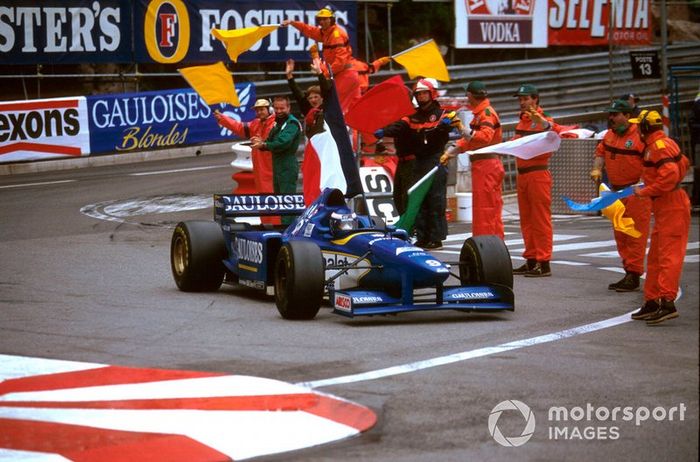 Le vainqueur Olivier Panis, Ligier JS43