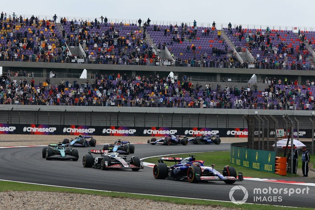 Daniel Ricciardo, RB F1 Team VCARB 01, Nico Hulkenberg, Haas VF-24, Lance Stroll, Aston Martin AMR24, Esteban Ocon, Alpine A524