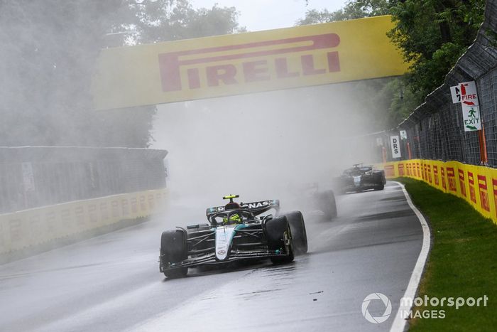 Sir Lewis Hamilton, Mercedes F1 W15