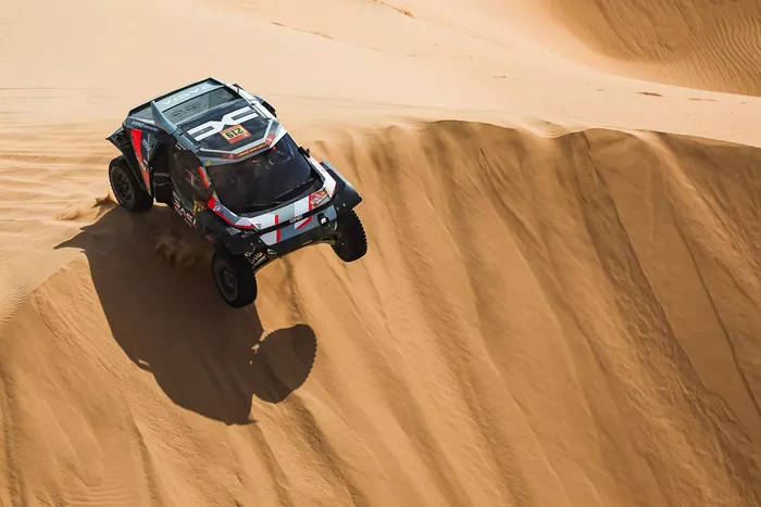 #219 The Dacia Sandriders Dacia: Sebastien Loeb, Edouard Boulanger