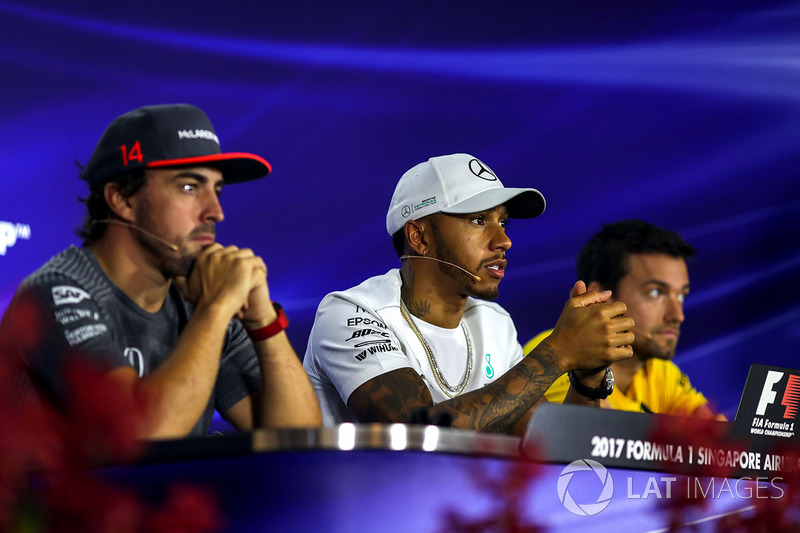 Pressekonferenz: Fernando Alonso, McLaren, Lewis Hamilton, Mercedes AMG F1 und Jolyon Palmer, Renaul