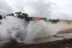 #502 Team De Rooy Iveco: Federico Villagra, Adrian Yacopini, Ricardo Torlaschi