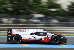 #2 Porsche Team Porsche 919 Hybrid: Тімо Бернхард, Ерл Бамбер, Брендон Хартлі