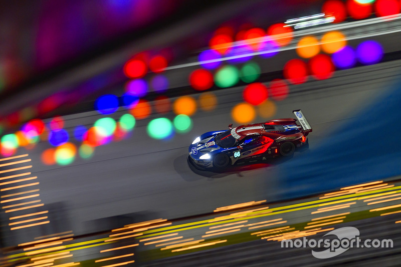 #66 Chip Ganassi Racing Ford GT, GTLM: Dirk Müller, Joey Hand, Sébastien Bourdais