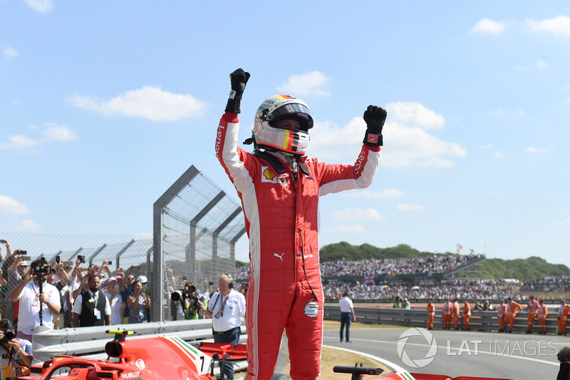 Sebastian Vettel, Ferrari SF71H, festeggia nel parco chiuso
