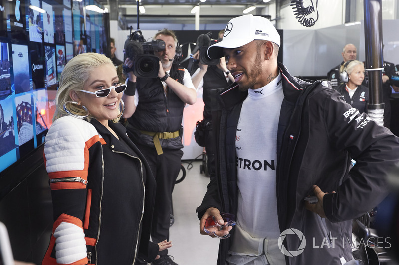 Singer Christina Aguilera in the Mercedes garage with Lewis Hamilton, Mercedes AMG F1