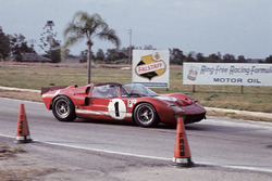 Ken Mile, Lloyd Ruby, Ford X1 Roadster