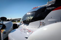 #8 Toyota Gazoo Racing Toyota TS050: Sébastien Buemi, Mike Conway