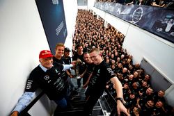 Celebración tripe campeonato Lewis Hamilton y Nico Rosberg Mercedes AMG