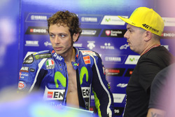 Valentino Rossi, Yamaha Factory Racing, et Uccio Salucci