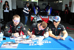 #41 Greaves Motorsport Ligier JSP2 - Nissan: Memo Rojas, Julien Canal, Jakub Giermaziak