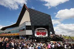 Podio: Nico Rosberg, Mercedes AMG F1, segundo; Lewis Hamilton, Mercedes AMG F1, ganador de la carrer