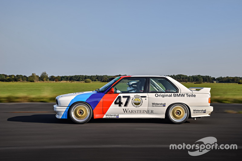 BMW M3 DTM E30