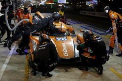 Pit stop #26 G-Drive Racing Oreca 05 Nissan: Roman Rusinov, Will Stevens, René Rast