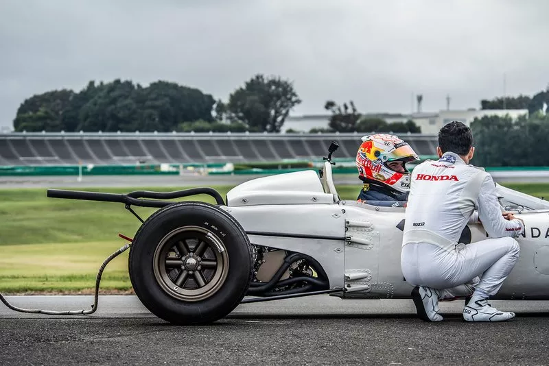 Max Verstappen im Honda RA272