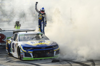 1. Chase Elliott, Hendrick Motorsports, Chevrolet Camaro NAPA Auto Parts