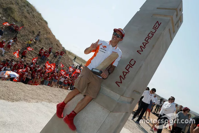 Inauguration du virage Marc Márquez