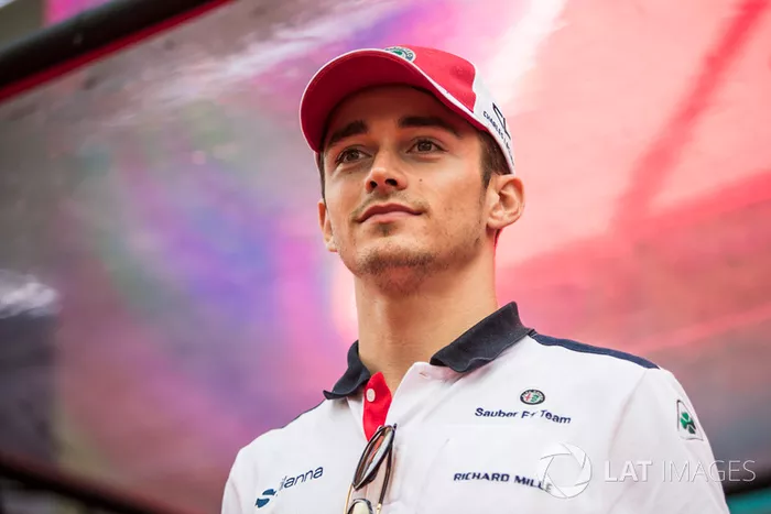 Su buen rendimiento acercó a Leclerc a Ferrari, y su nombre, como anunció Motorsport.com, era el elegido para 2019.