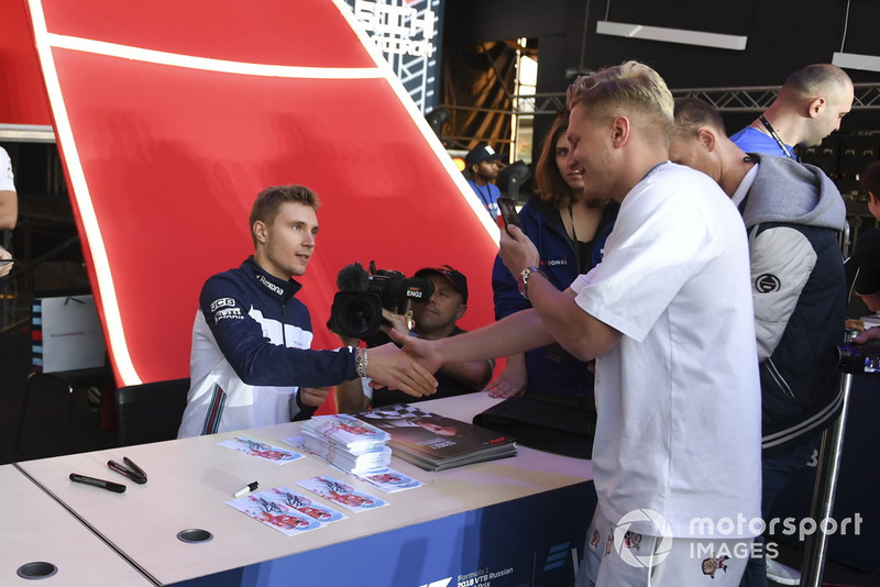 Az Orosz Nagydíj rajongói Szocsiból - F1 2018