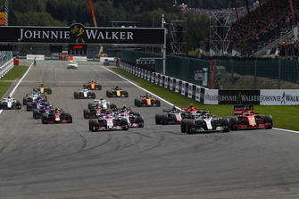 Lewis Hamilton, Mercedes AMG F1 W09, Sebastian Vettel, Ferrari SF71H, Esteban Ocon, Racing Point Force India VJM1, Sergio Perez, Racing Point Force India VJM11, Romain Grosjean, Haas F1 Team VF-18, Kimi Raikkonen, Ferrari SF71H