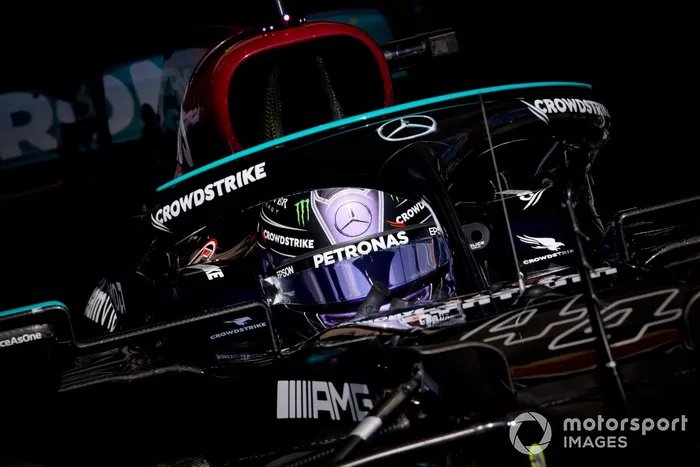 Lewis Hamilton, Mercedes W12