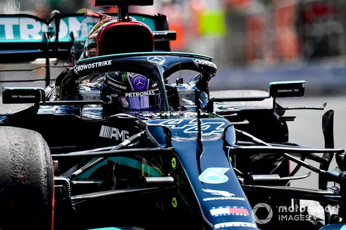 Lewis Hamilton, Mercedes W12