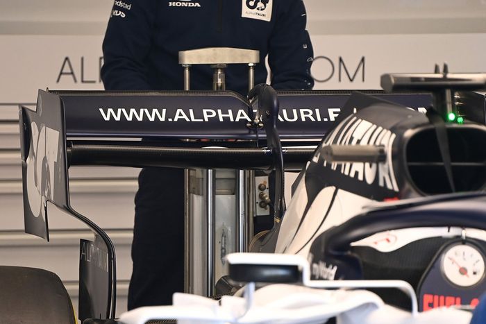 AlfaTauri AT01 detalle trasero