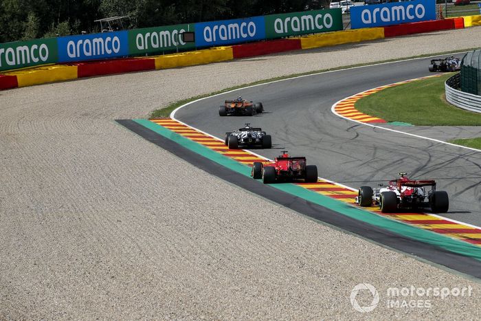 Lando Norris, McLaren MCL35, Daniil Kvyat, AlphaTauri AT01, Sebastian Vettel, Ferrari SF1000, Antonio Giovinazzi, Alfa Romeo Racing C39