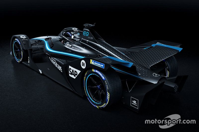 Decoración negra del Mercedes Benz EQ