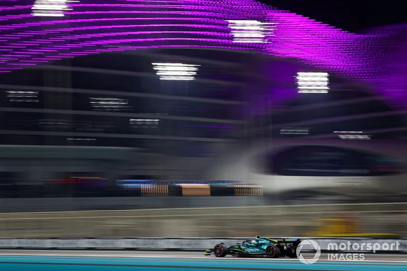 Sebastian Vettel, Aston Martin AMR22