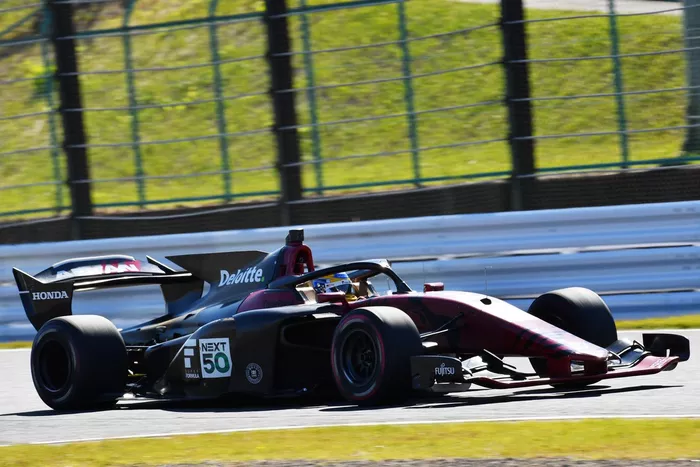 SF19開発車両『赤寅』