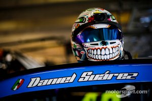 Casco de Daniel Suárez