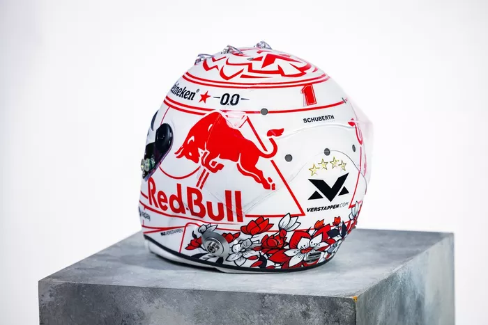 今年は桜の花が咲き誇る。マックス・フェルスタッペン、F1日本GP特別