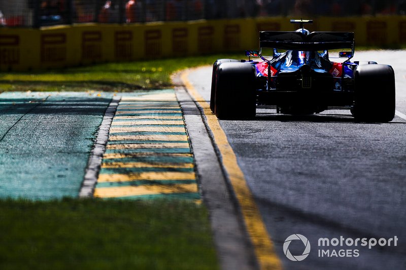 Alexander Albon, Toro Rosso STR14