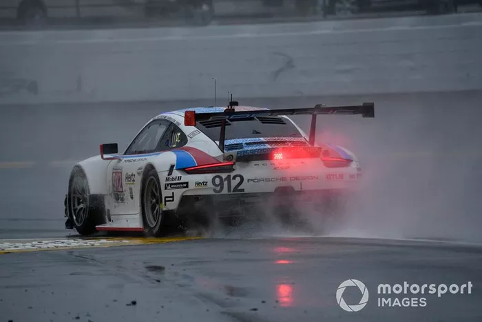 #912 Porsche GT Team Porsche 911 RSR, GTLM: Mathieu Jaminet, Earl Bamber, Laurens Vanthoor