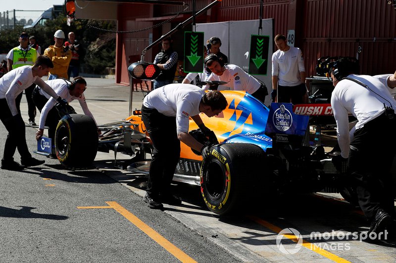 Carlos Sainz Jr., McLaren MCL34
