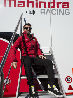 Max Biaggi nommé directeur de l'équipe Mahindra Racing en championnat d'Italie