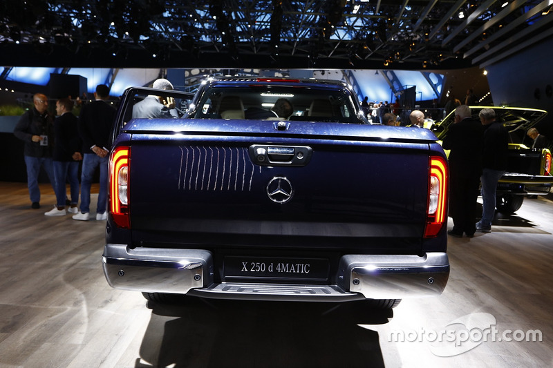 Mercedes-Benz X-Class