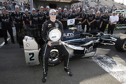 Polesitter Josef Newgarden, Team Penske Chevrolet