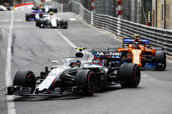 Сергей Сироткин, Williams FW41, Стоффель Вандорн, McLaren MCL33, и Шарль Леклер, Alfa Romeo Sauber C37