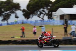 Lorenzo Savadori, Milwaukee Aprilia