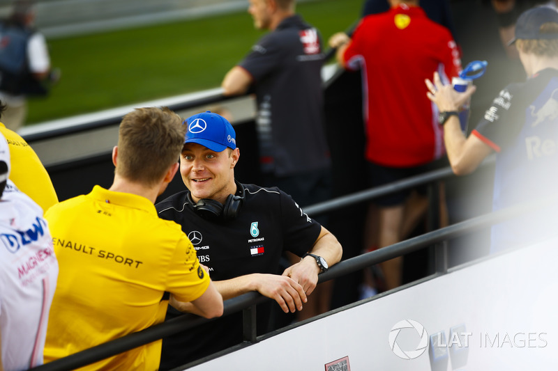 Nico Hulkenberg, Renault Sport F1 Team, Valtteri Bottas, Mercedes AMG F1
