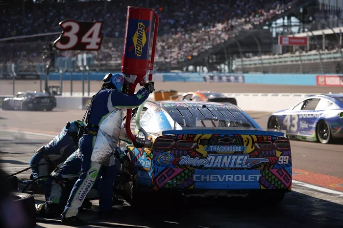 Daniel Suarez, Trackhouse Chevrolet
