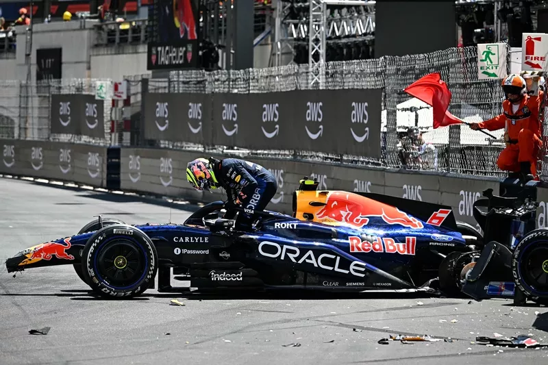 Isack Hadjar, accident chez Red Bull Racing