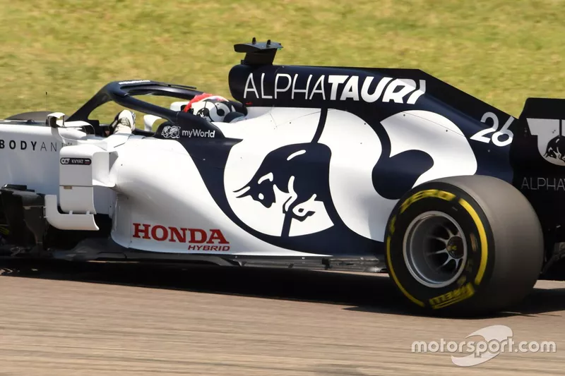 Daniil Kvyat, AlphaTauri AT01
