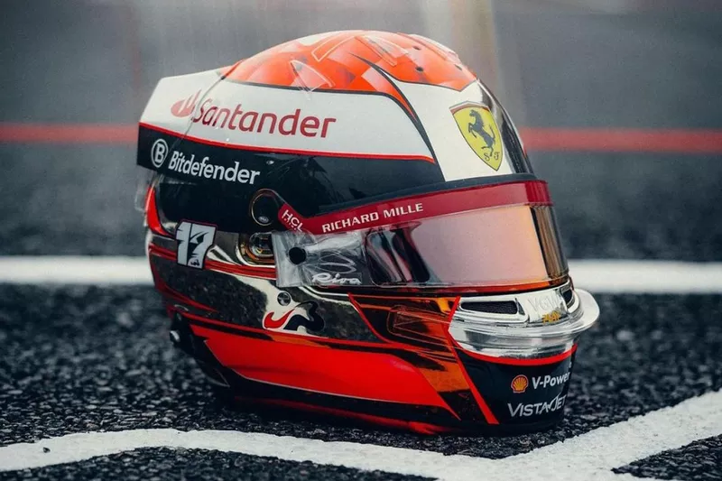 Casque de Charles Leclerc, Ferrari