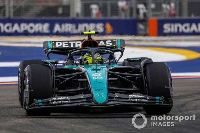 Lewis Hamilton, Mercedes F1 W15